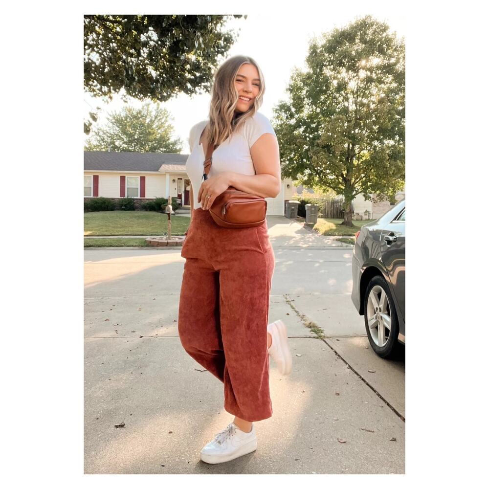 Old Navy Brick Red Corduroy High Rise Pull On Ankle Utility Pants Sz.M NWT